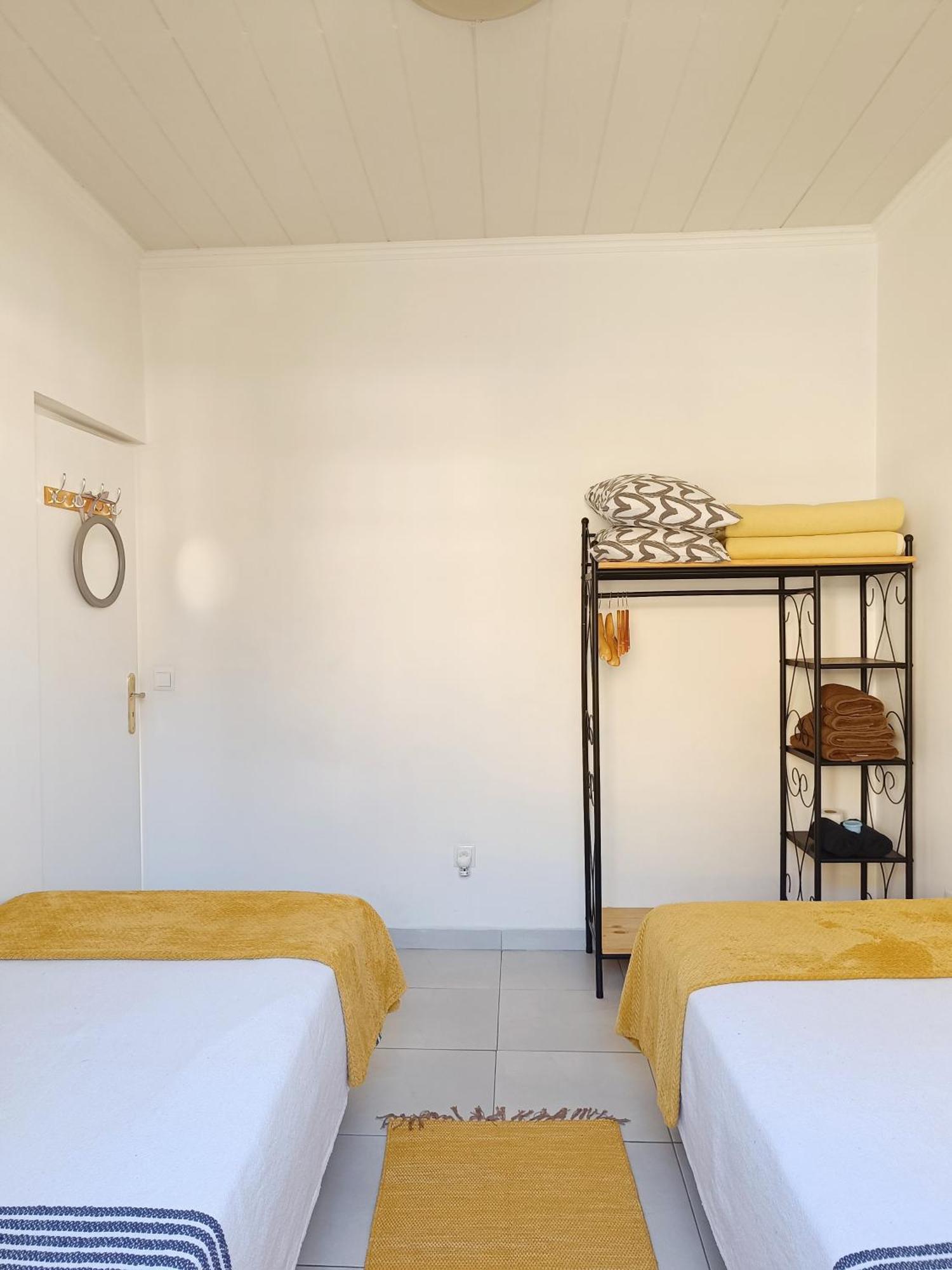 Home & Flower - Private Bedrooms Funchal Ngoại thất bức ảnh